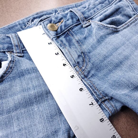 American Eagle Jeans Women 2 Blue Favorite Boyfriend Bootcut Distressed Grunge - Picture 7 of 12